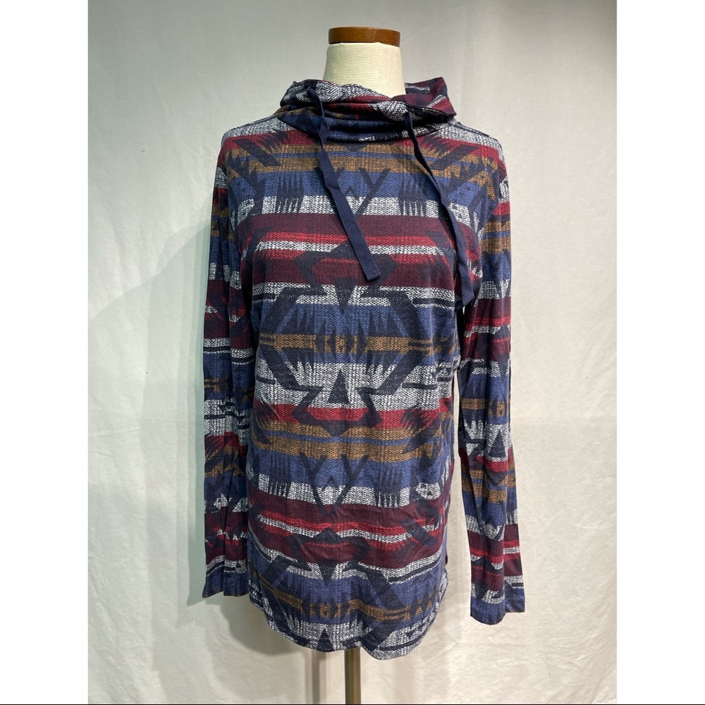 **Light weight shirt/pull over, UNIQUE drawstring cowl neck- SM